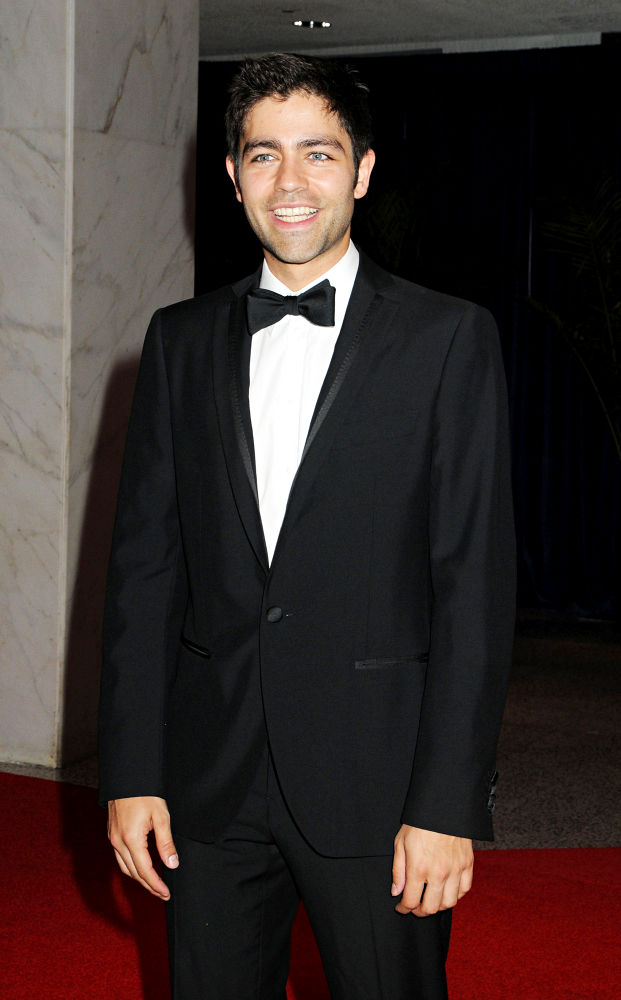 Adrian Grenier;<br>2010 White House Correspondents Association Dinner - Arrivals