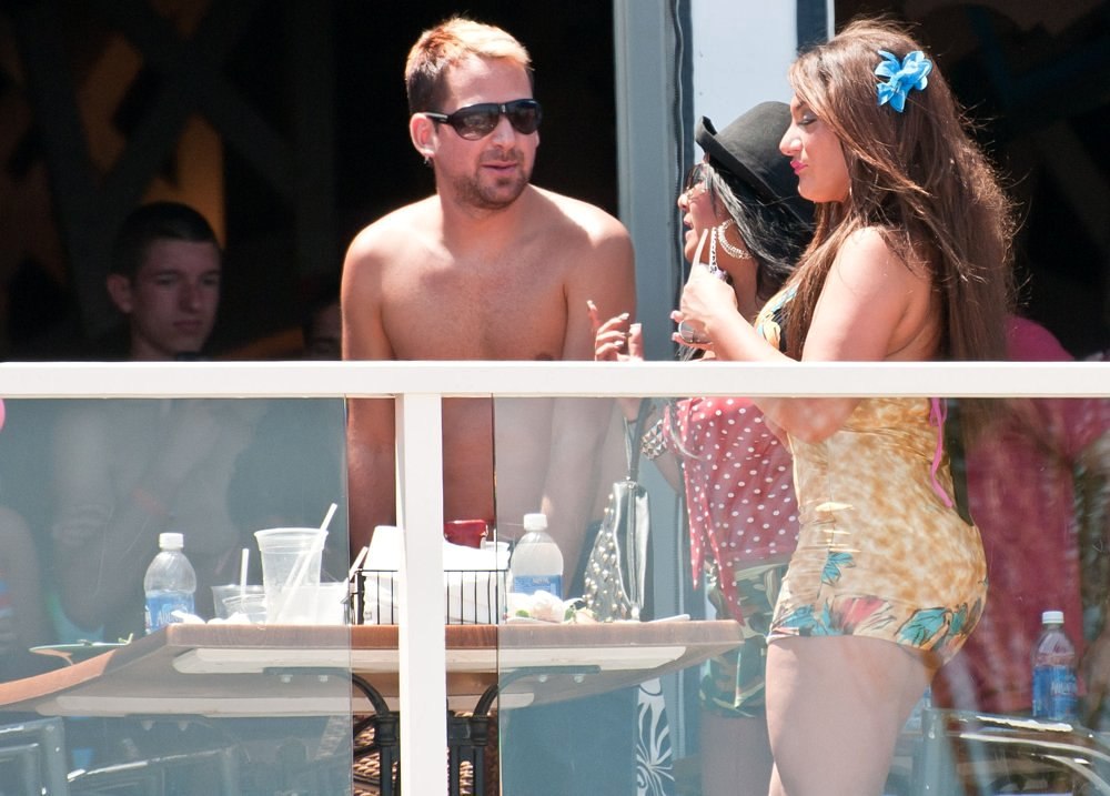 Snooki;Deena Nicole;<br>Jersey Shore Cast Members Left Their Shore House and Traveled to Nearby Point Pleasant Beach