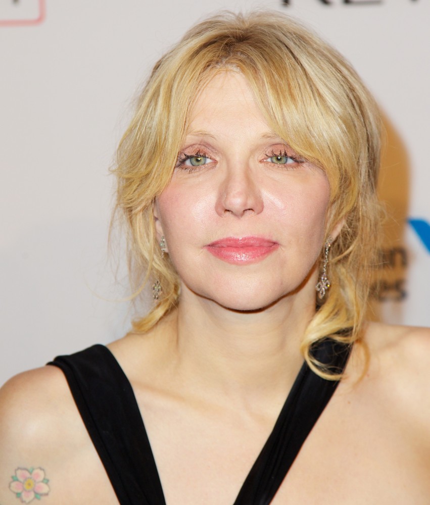 Courtney Love Picture 60 Courtney Love Performs Live During The
