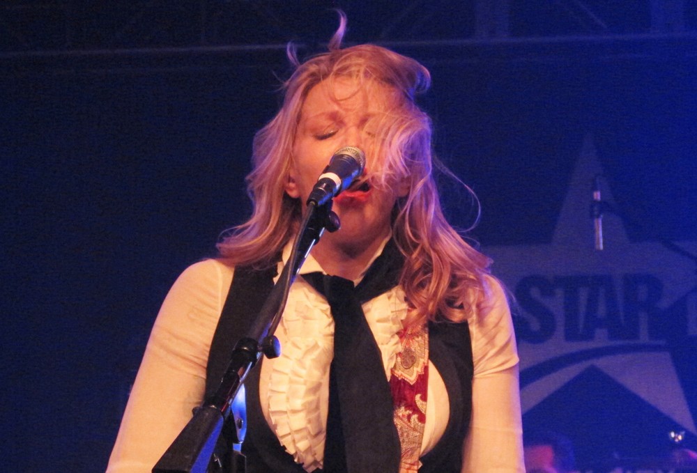 Courtney Love;<br>Courtney Love Performs Live - During The 2013 Sundance Film Festival