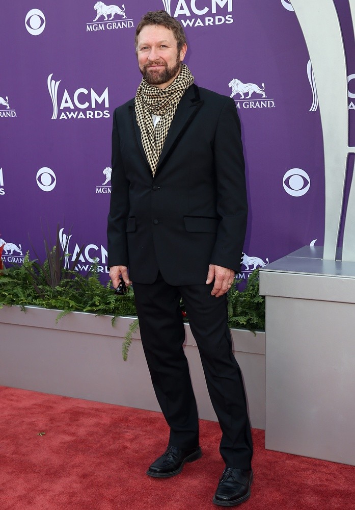 Craig Morgan Pictures, Latest News, Videos.