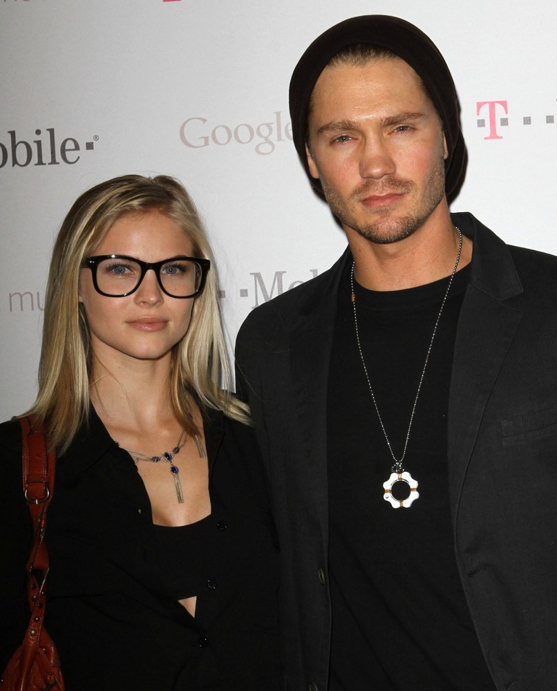 Kenzie Dalton;Chad Michael Murray;<br>Celebrity Magenta Carpet Arrivals at The Launch Party for Google Music Available on T-Mobile