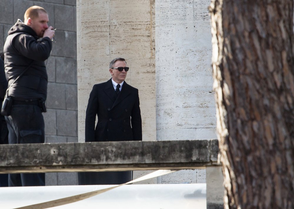Daniel Craig;<br>On The Set for Movie Spectre