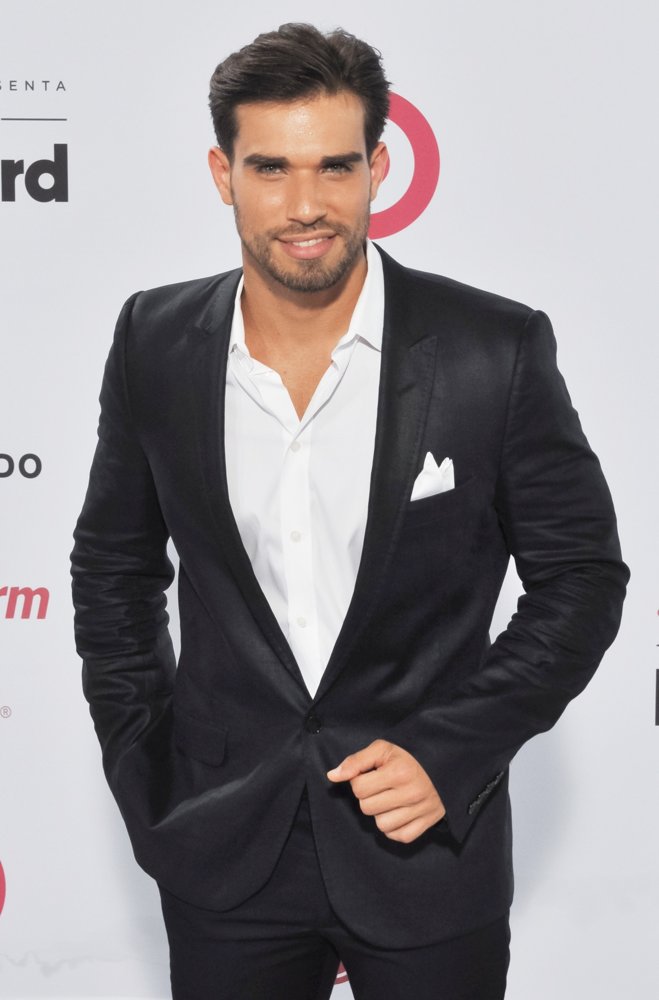 Darian Alvarez;<br>2015 Billboard Latin Music Awards - Arrivals