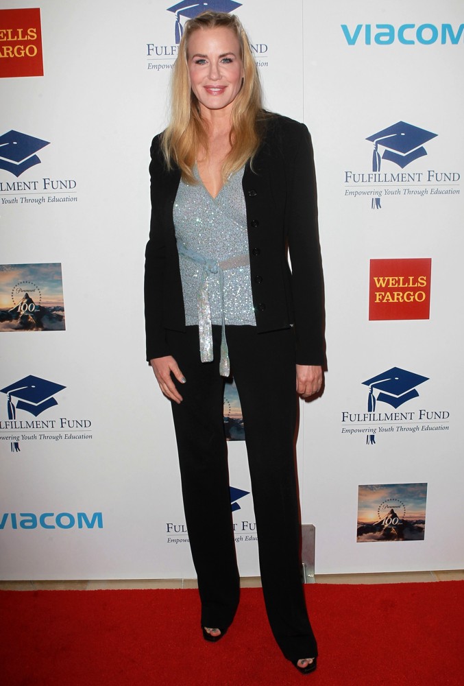 Daryl Hannah;<br>The Fulfillment Fund's STARS 2012 Benefit Gala - Arrivals