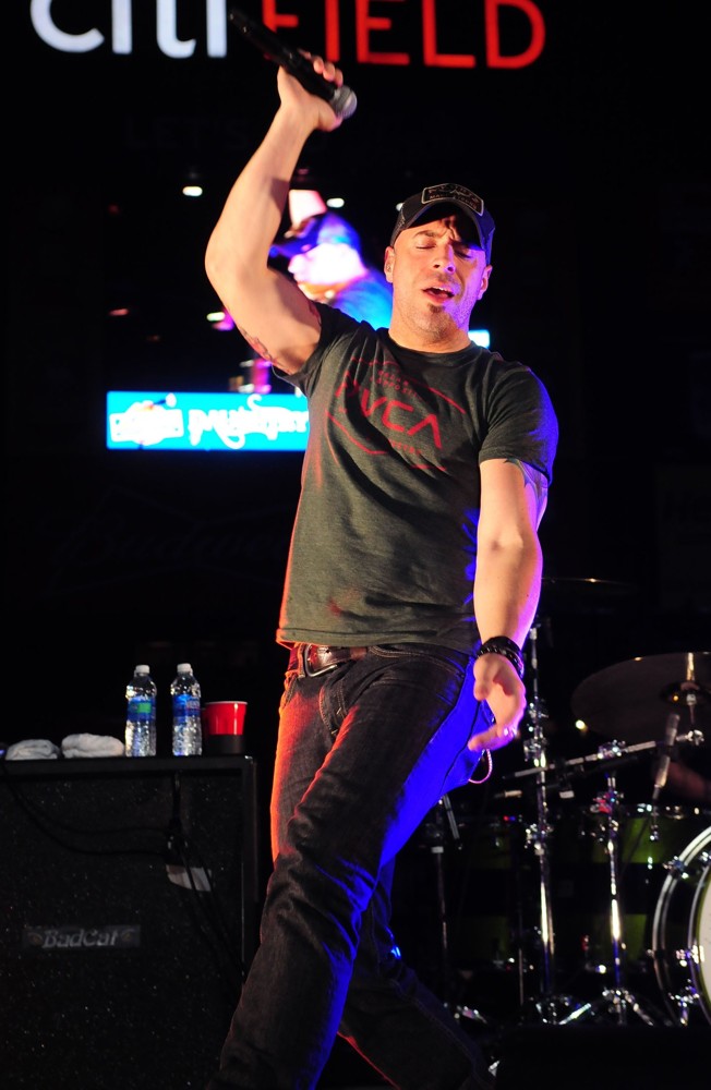 DAUGHTRY Perform Live at Citi Field