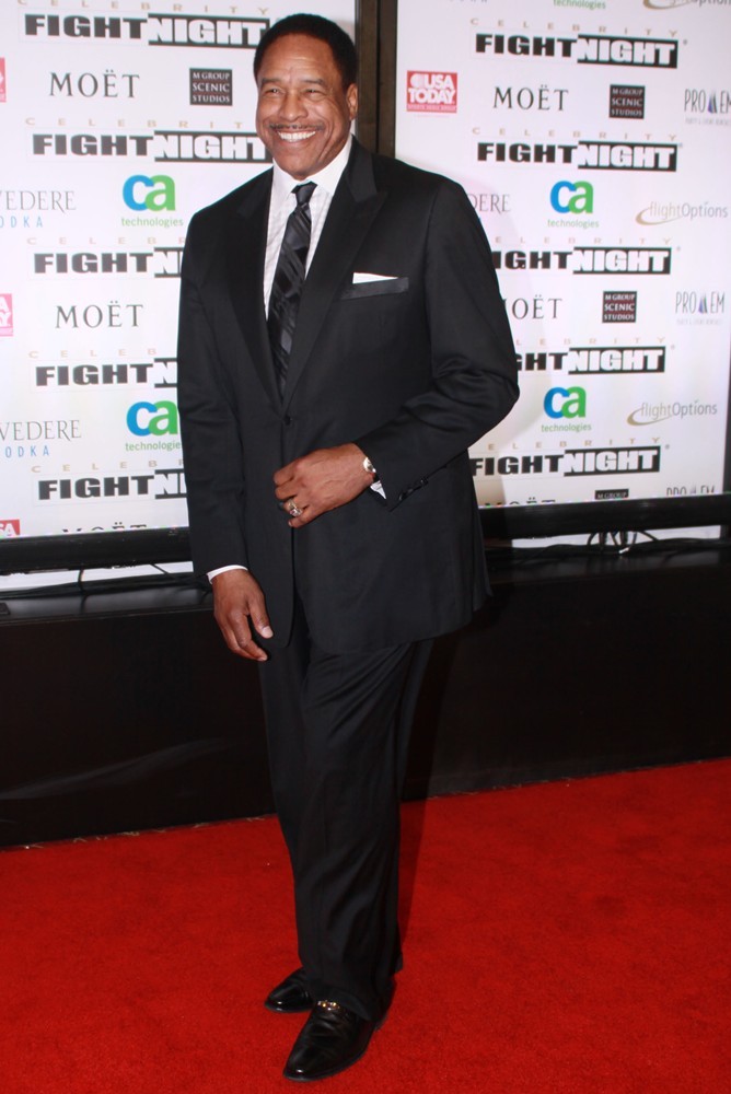 Dave Winfield;<br>Muhammad Ali's Celebrity Fight Night XIII