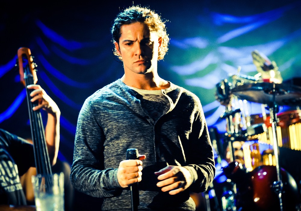 David Bisbal;<br>David Bisbal Performs