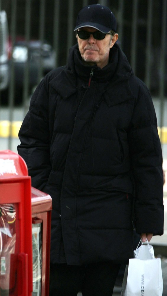 David Bowie;<br>David Bowie Returning Home After Shopping at Dean and Deluca