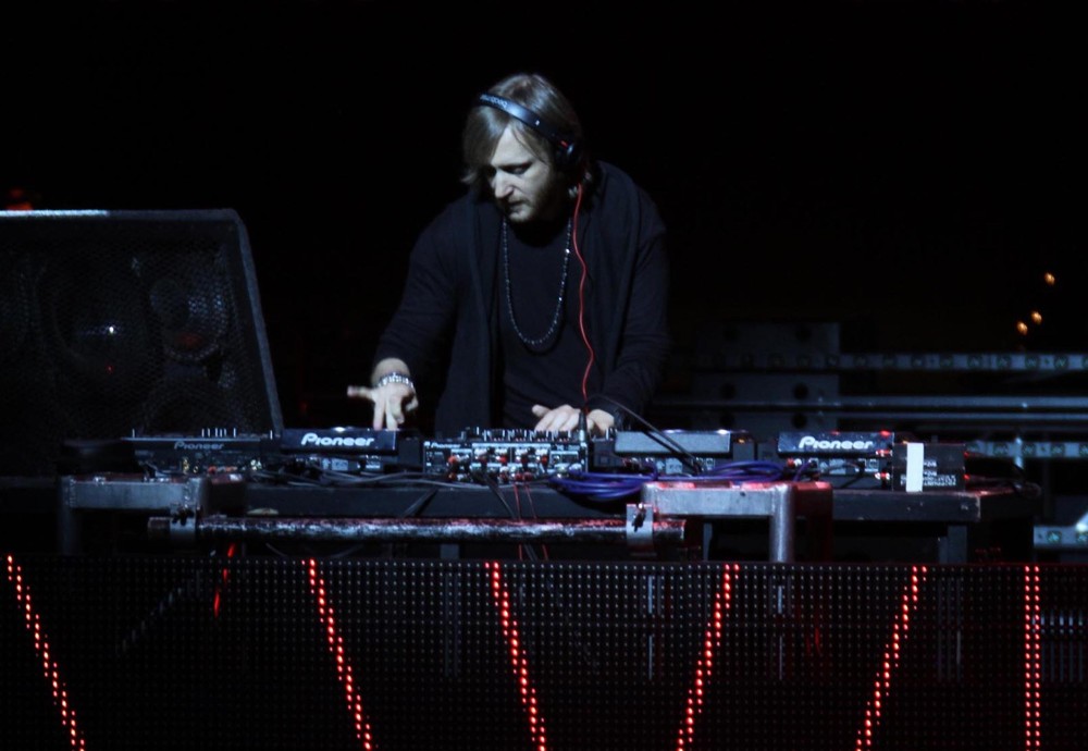 David Guetta;<br>102.7 KIIS FM's Jingle Ball 2011 - Show