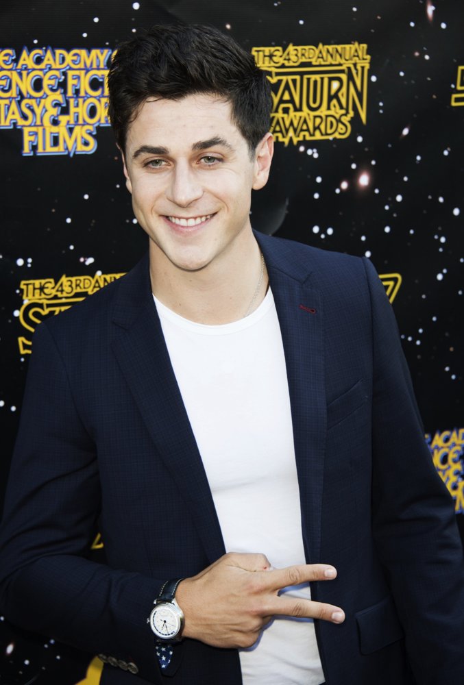 David Henrie Pictures, Latest News, Videos.