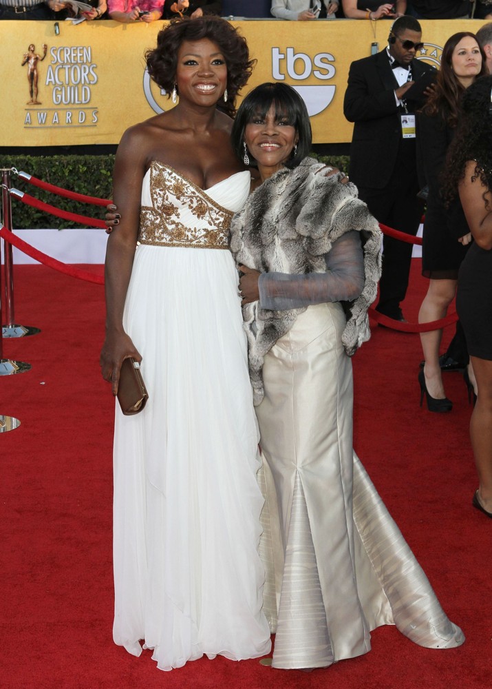 Viola Davis;Cicely Tyson;<br>The 18th Annual Screen Actors Guild Awards - Arrivals