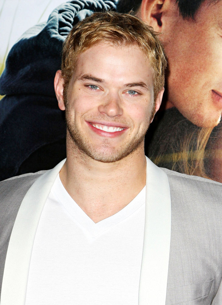 Kellan Lutz;<br>The Los Angeles Premiere of 'Dear John' - Arrivals