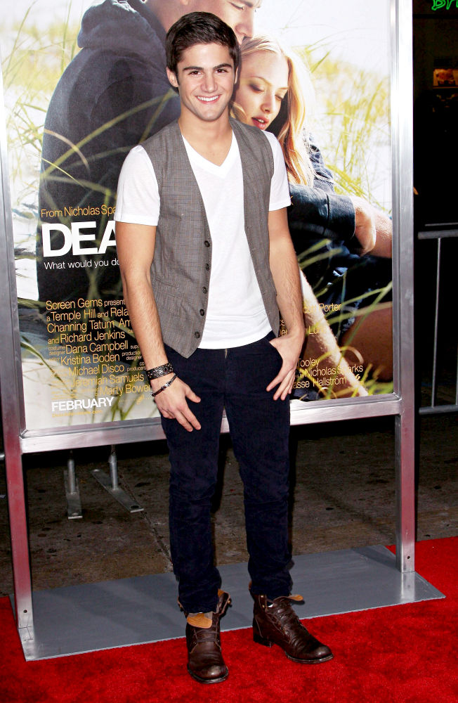 Max Ehrich;<br>The Los Angeles Premiere of 'Dear John' - Arrivals