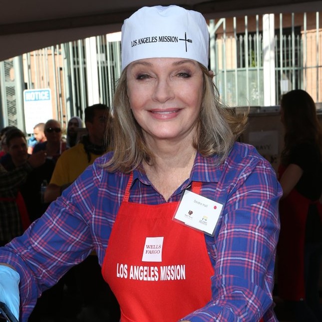 Deidre Hall;<br>2016 Los Angeles Mission Thanksgiving Meal for The Homeless