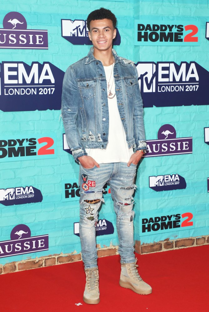 Dele Alli Picture 1 The MTV EMA's 2017 Arrivals