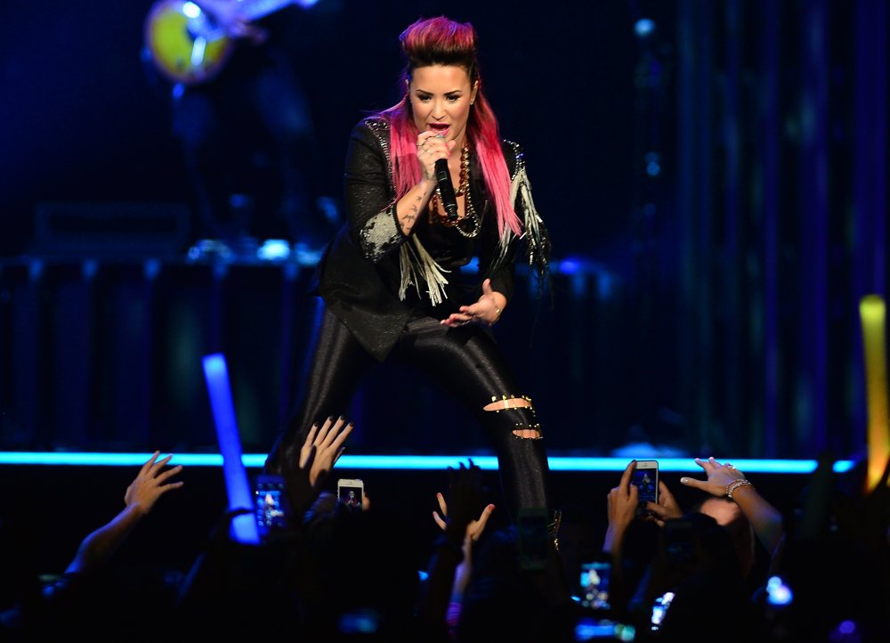 Demi Lovato;<br>Demi Lovato Performing Live in Concert