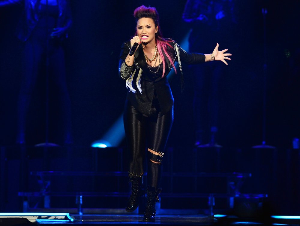 Demi Lovato;<br>Demi Lovato Performing Live in Concert