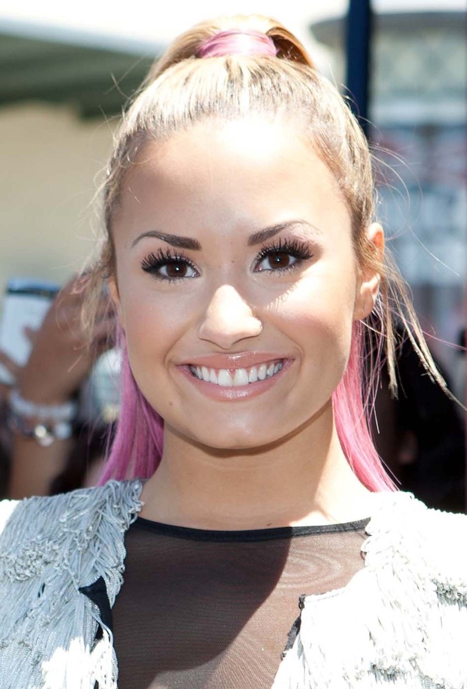 Demi Lovato;<br>X Factor Auditions - Arrivals