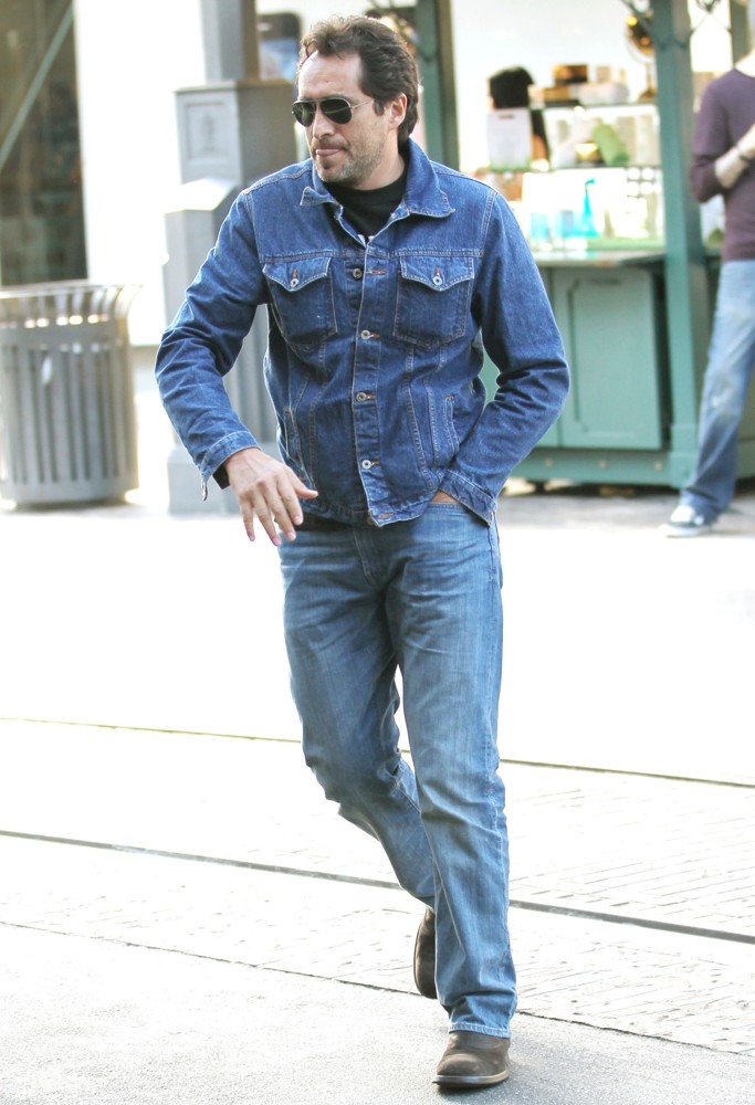 Demian Bichir;<br>Demian Bichir Out Shopping at The Grove