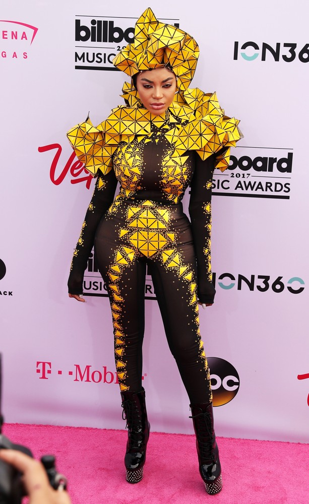 Dencia;<br>2017 Billboard Music Awards - Arrivals