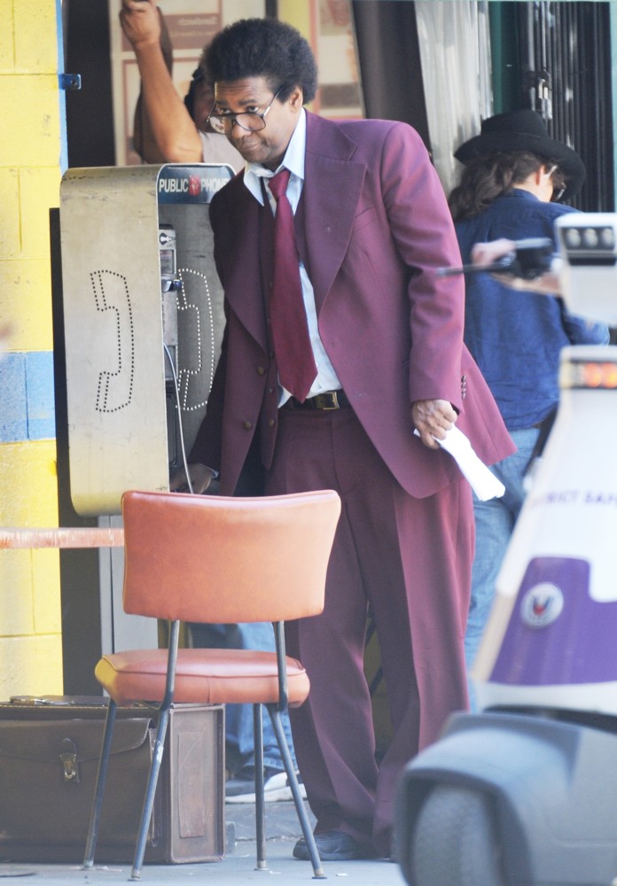 Denzel Washington;<br>Denzel Washington Filming Inner City