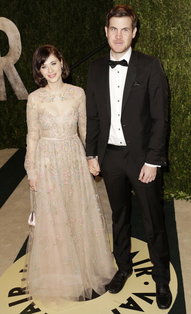 Zooey Deschanel;Jamie Linden;<br>2013 Vanity Fair Oscar Party - Arrivals