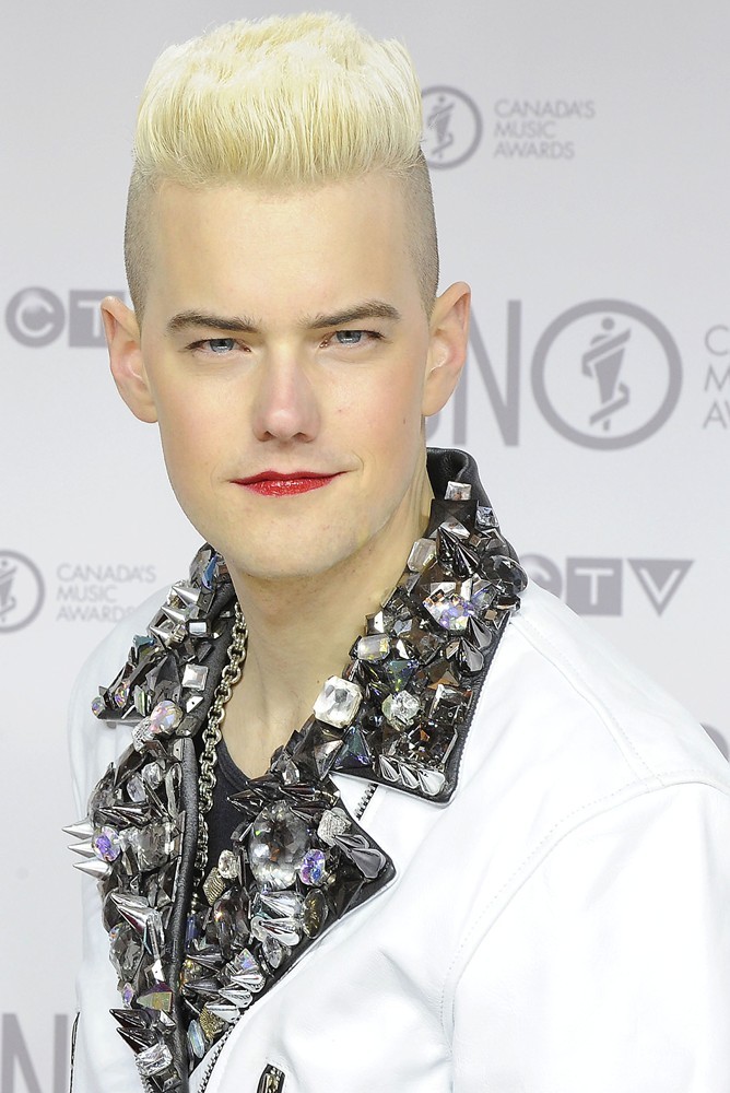 Diamond Rings;<br>2012 JUNO Awards - Arrivals