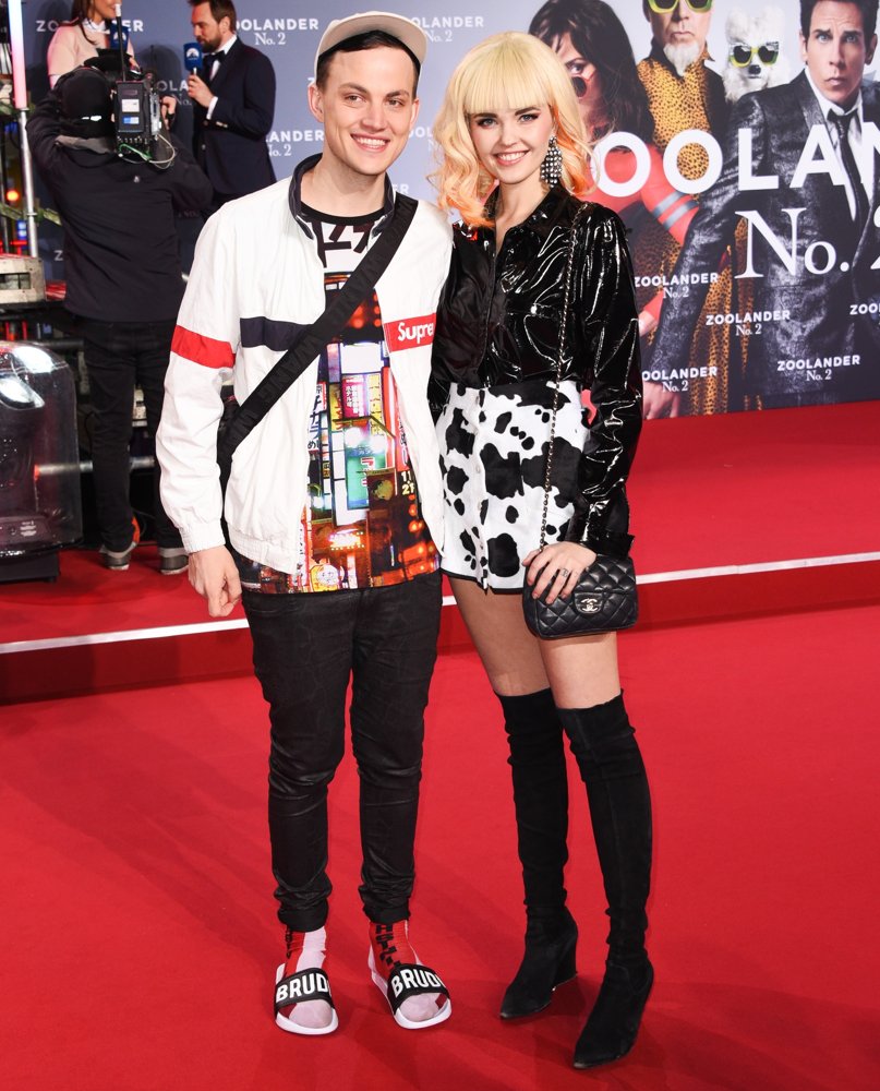 Psaiko.Dino;Bonnie Strange;<br>Zoolander 2 Berlin Screening