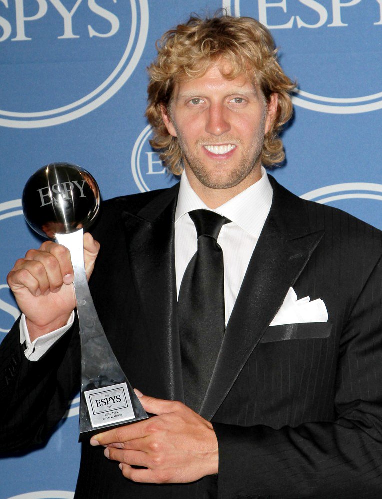 dirk-nowitzki-2011-espy-awards-press-room-01.jpg