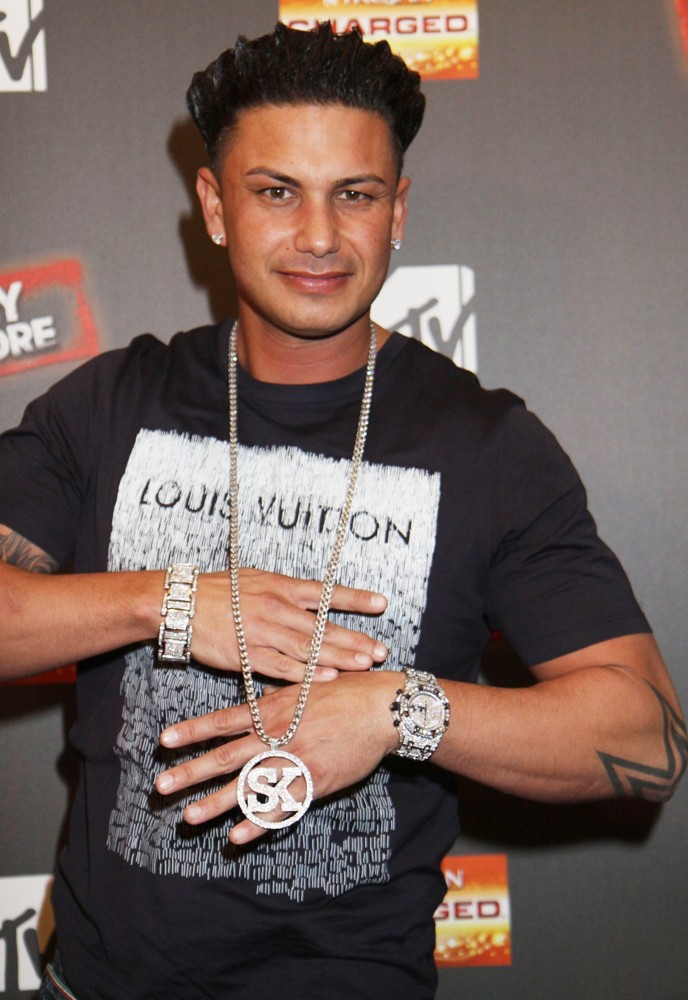 DJ Pauly D. Oct 05, 2012. 