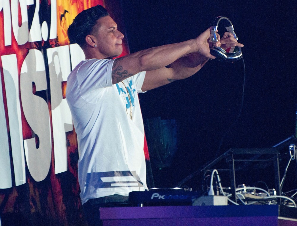 DJ Pauly D;<br>102.7 KIIS FM's Wango Tango 2012 - Show