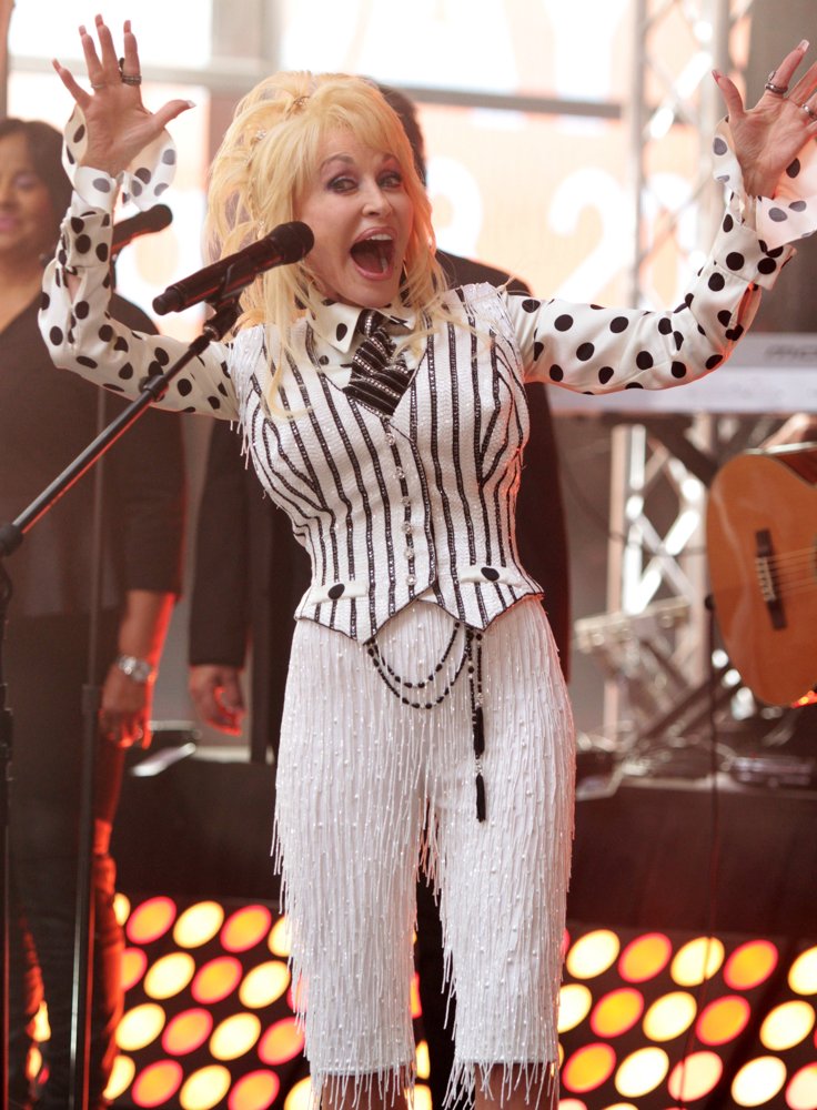 Dolly Parton Picture 51 Dolly Parton Performs on NBC's The Today Show