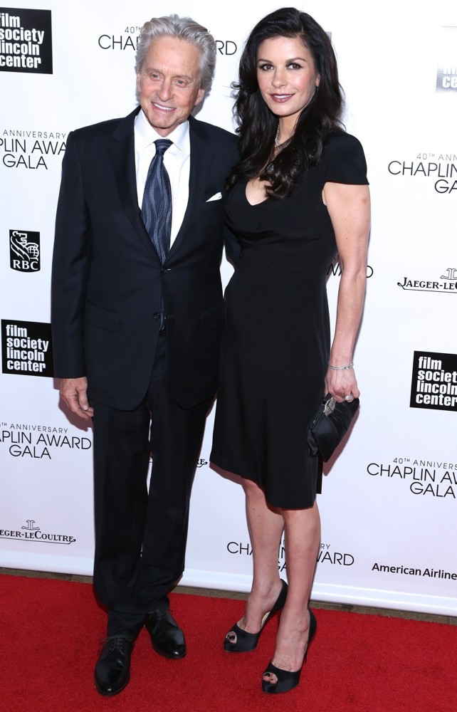 Michael Douglas;Catherine Zeta-Jones;<br>40th Anniversary Chaplin Award Gala Honoring Barbra Streisand
