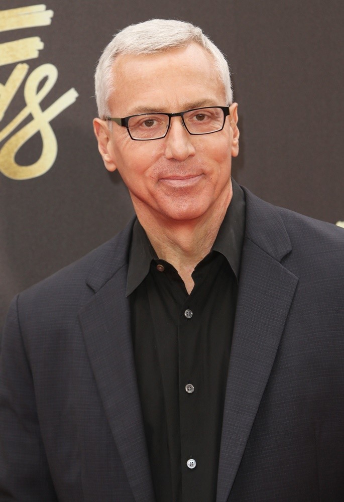 dr. drew pinsky Picture 21 - The 40th Annual Daytime Emmy Awards - Arrivals