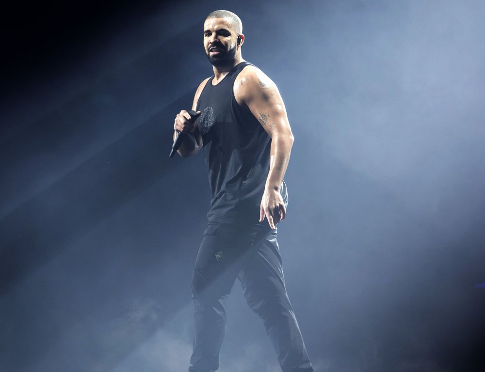 Drake Performing at Mercedes-Benz-Arena