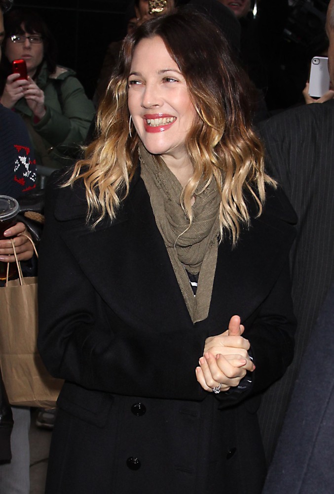 Drew Barrymore;<br>Celebrities Outside The ABC Studios for Good Morning America