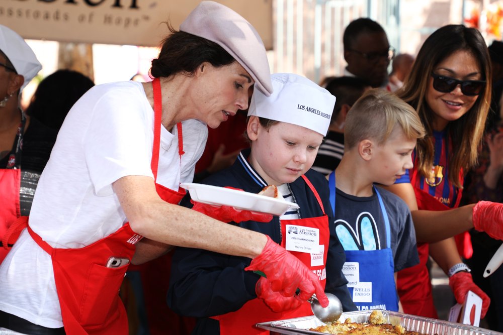 2018 The Los Angeles Mission Hosts Thanksgiving Event for The Homeless