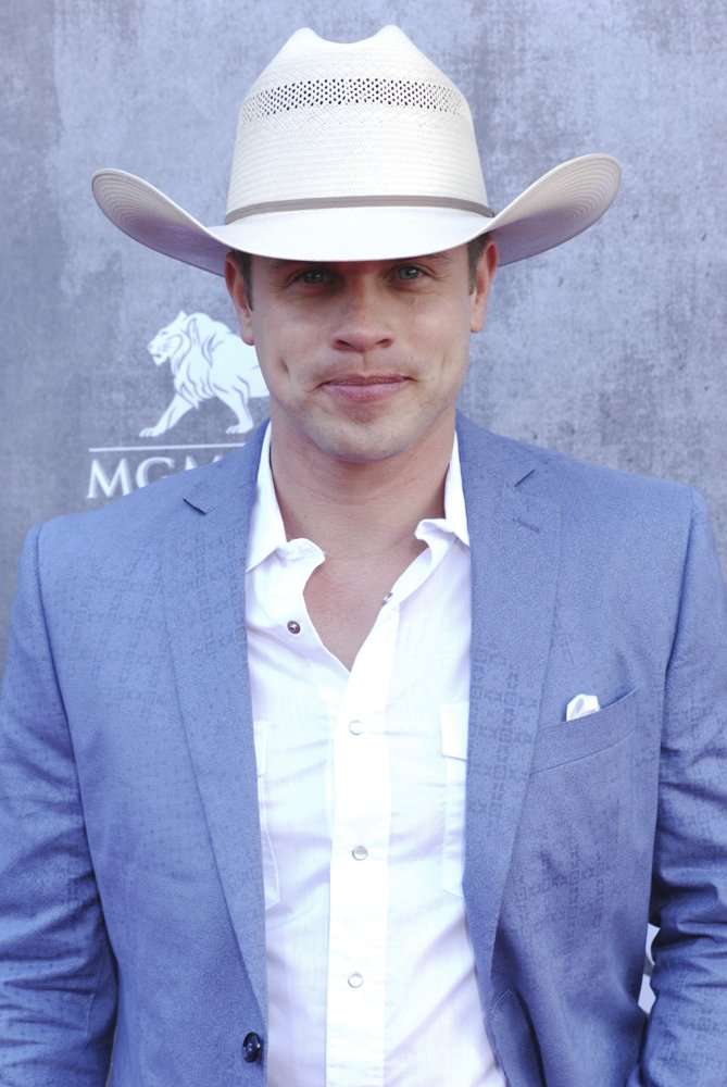 Dustin Lynch Picture 14 49th Annual Academy of Country Music Awards