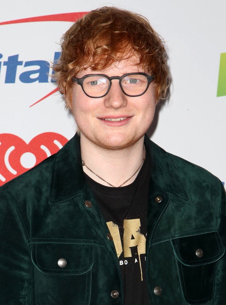 102.7 KIIS FM's Jingle Ball 2017 - Arrivals