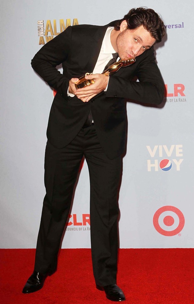 Edgar Ramirez;<br>2012 NCLR ALMA Awards - Press Room