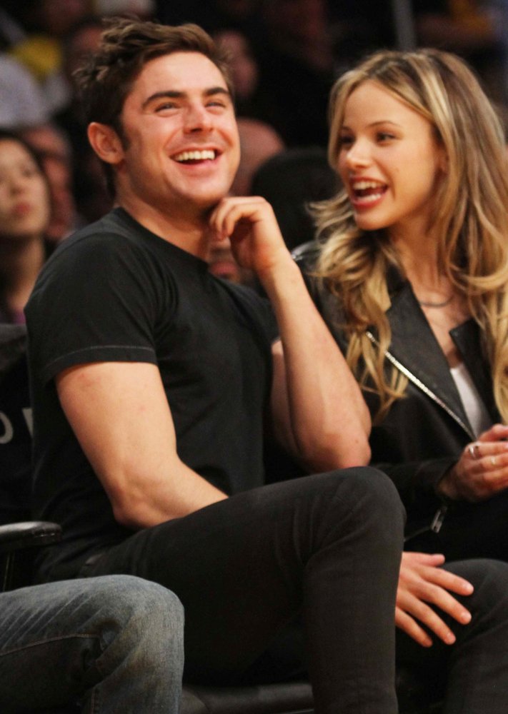 Celebs at The Lakers Game
