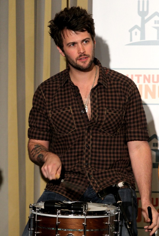 Chris Thompson;Eli Young Band;<br>Outnumber Hunger Benefit to Fight Hunger