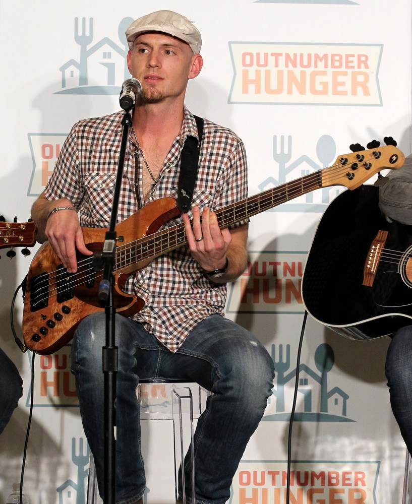 Jon Jones;Eli Young Band;<br>Outnumber Hunger Benefit to Fight Hunger
