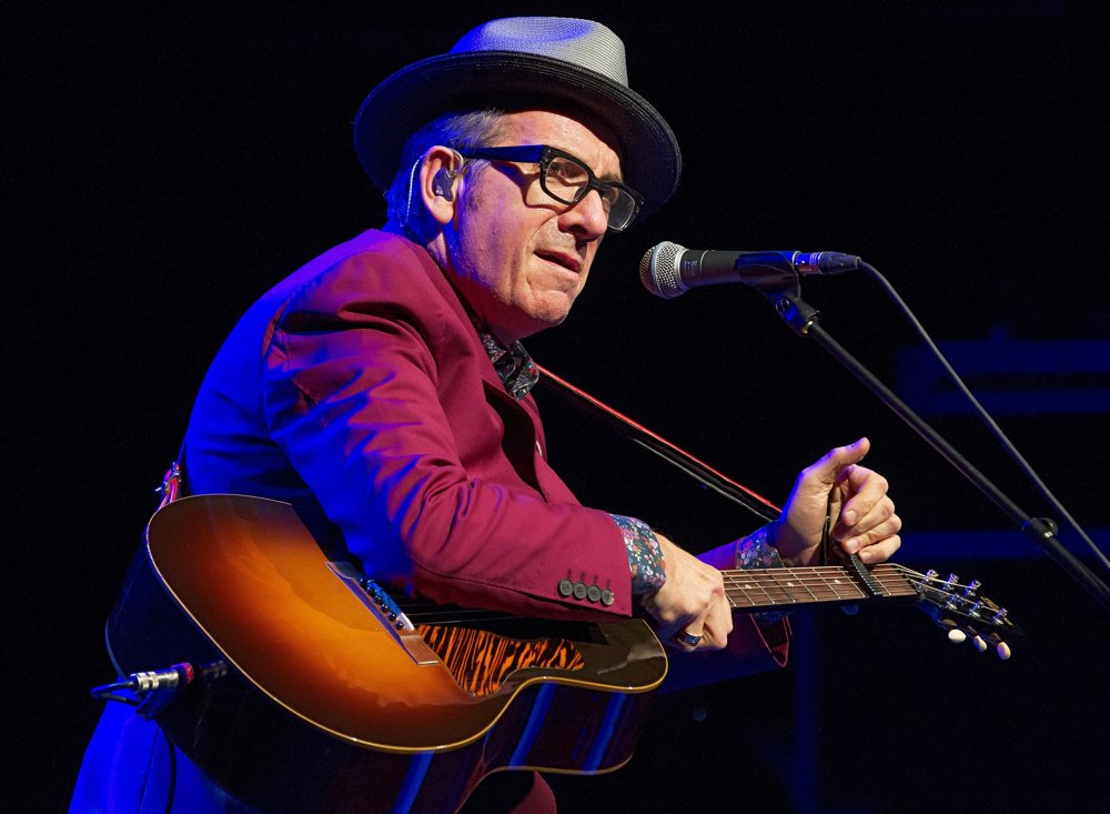 Elvis Costello;<br>Elvis Costello Performing Live