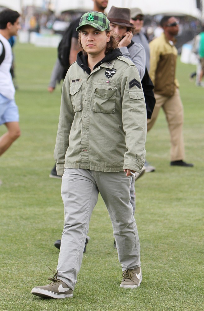 Emile Hirsch;<br>Celebrities at The 2012 Coachella Valley Music and Arts Festival - Day 1
