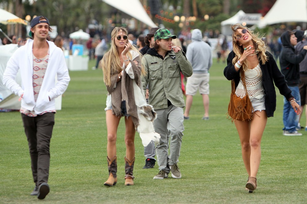 Emile Hirsch;<br>Celebrities at The 2012 Coachella Valley Music and Arts Festival - Day 1