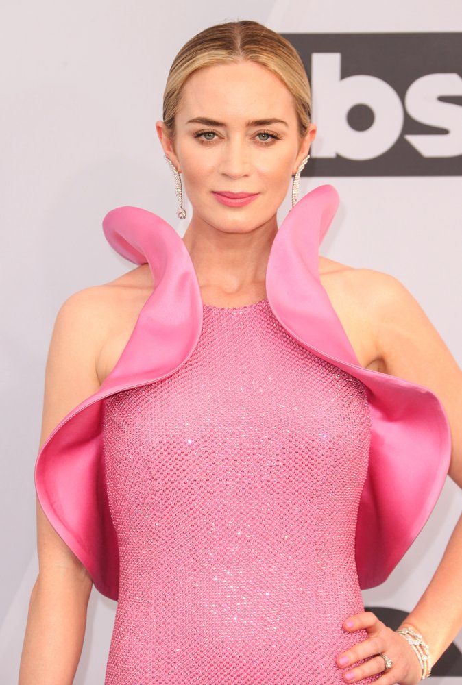 Emily Blunt Picture 202 25th Annual Screen Actors Guild Awards Arrivals