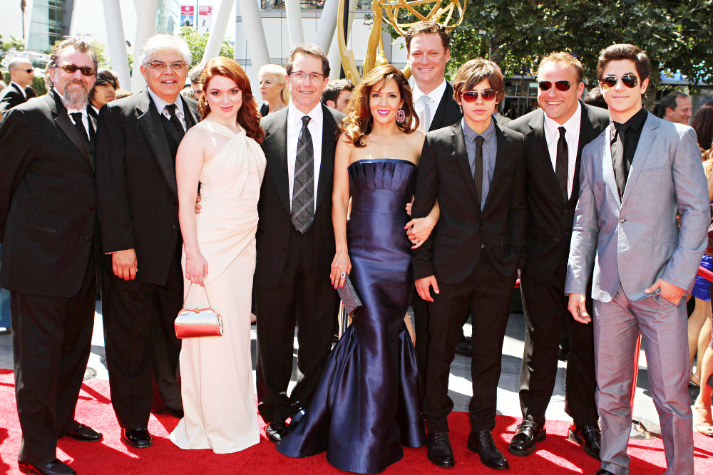 Jennifer Stone;Maria Canals Barrera;Jake T. Austin;David Henrie;<br>2010 Creative Arts Emmy Awards - Arrivals