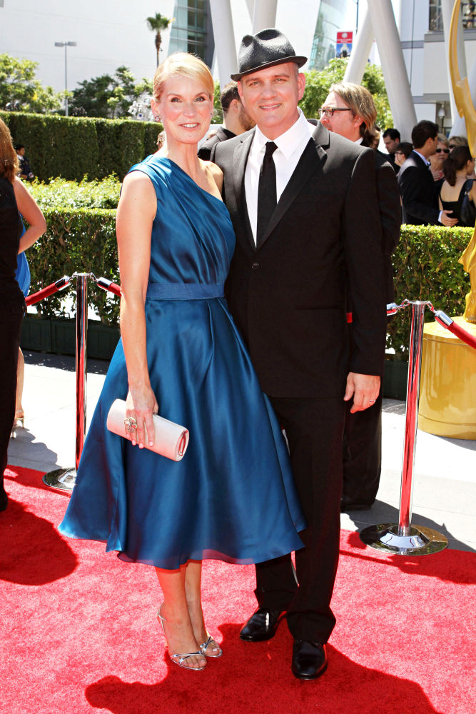 Lisa O'Malley;Mike O'Malley;<br>2010 Creative Arts Emmy Awards - Arrivals